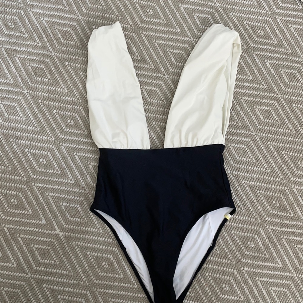 SummerSalt plunge one piece